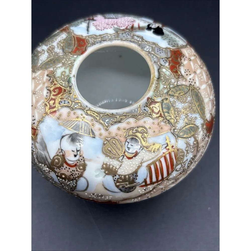 Antique Satsuma Gold Enamel Hand Painted & Signed Hair Receiver